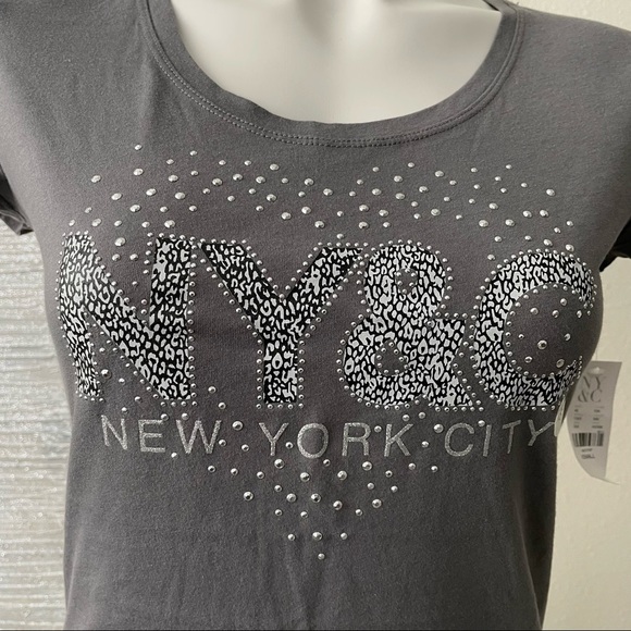 New York & Co Women’s Embellished T-shirt Size XS - Picture 2 of 10